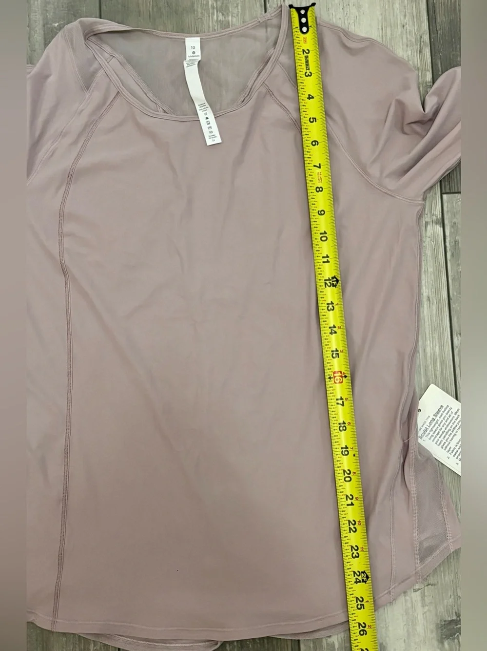 Lululemon Women’s Sculpt Long Sleeve Workout Shirt - Size 10 - Smoky Blush